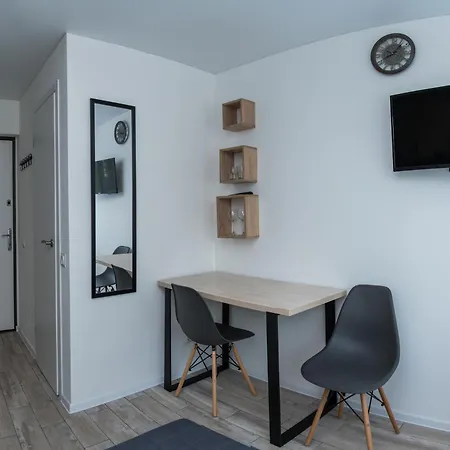 Myfreedom Апартаменти Метро Берестейська Kyiv Room photo