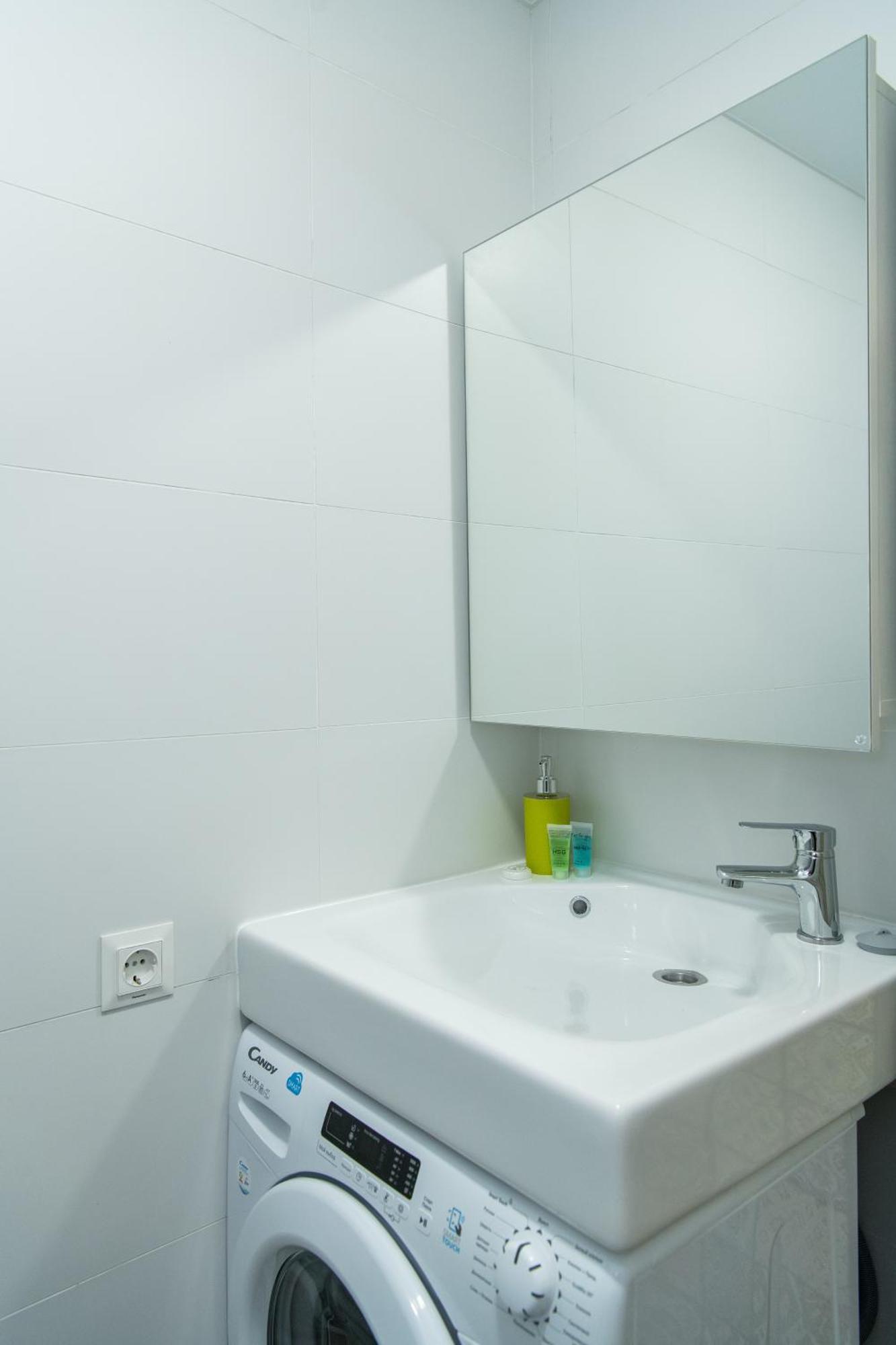 Apartment Myfreedom метро берестейська *
